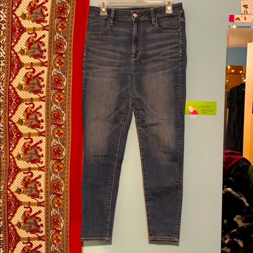 American Eagle super hi-rise jegging